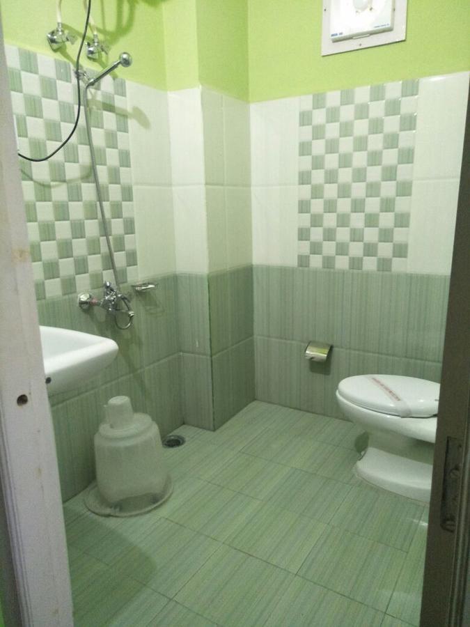 Hotel Mansarovar Banjar Екстер'єр фото